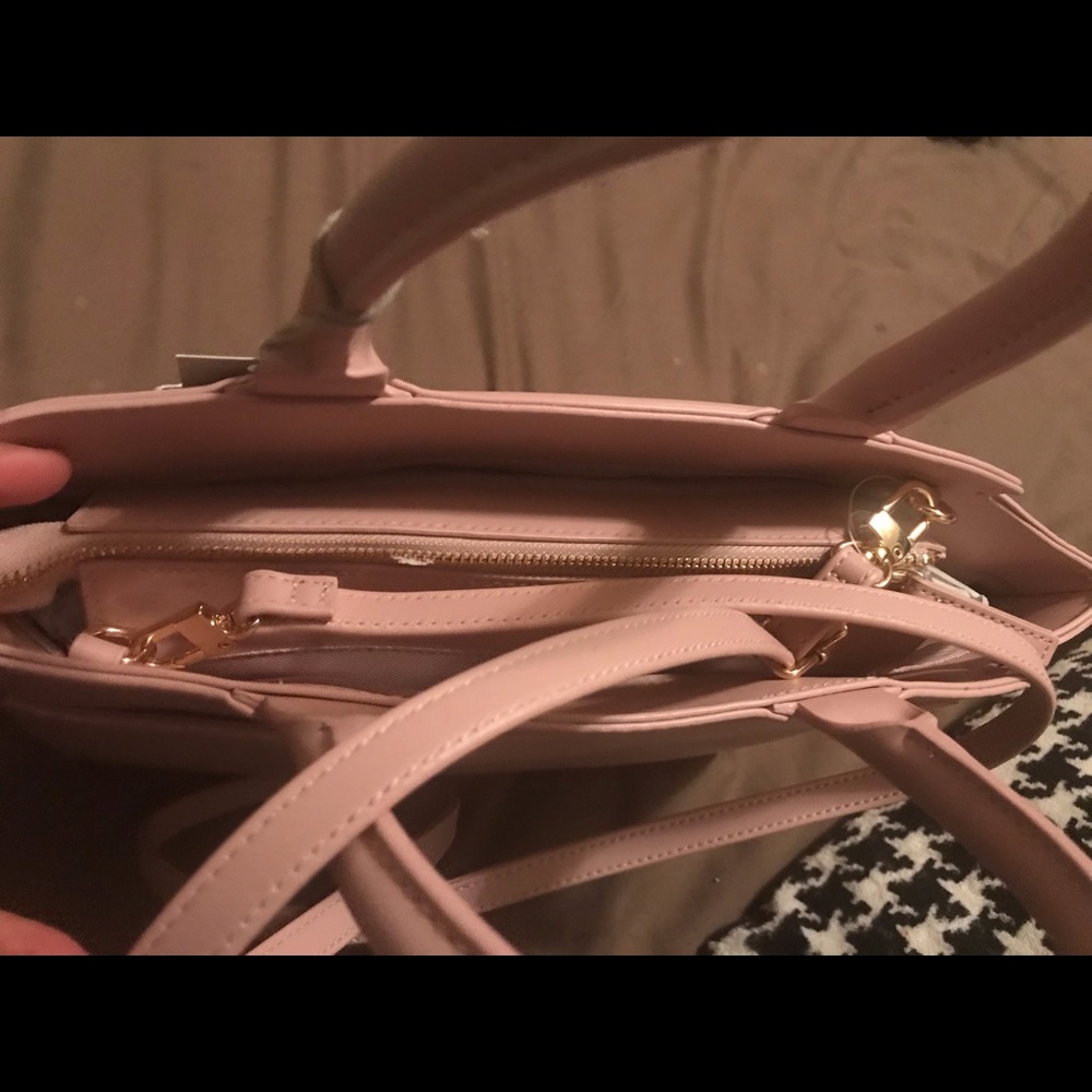 Purse!! - Picture 7 of 8